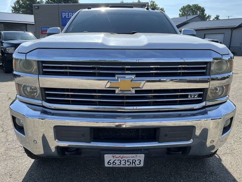 Used 2015 Chevrolet Silverado 2500 LTZ w/ Duramax Plus Package AWD/4WD image 3