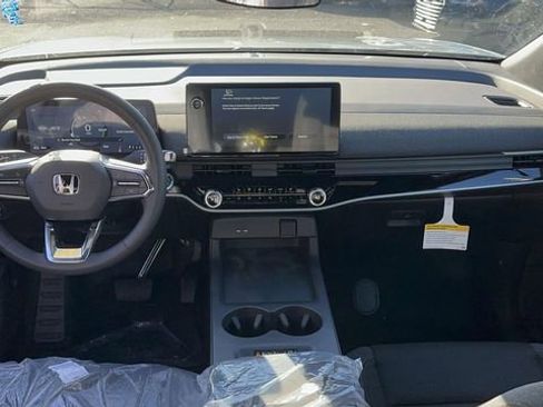 New 2026 Honda Prologue EX image 12