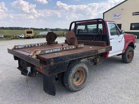 Used 1993 Ford F350 4x4 Regular Cab image 4