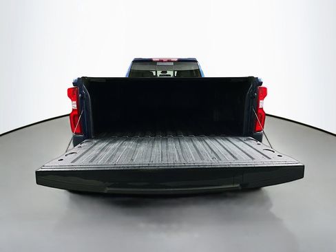 Used 2022 Chevrolet Silverado 1500 High Country w/ High Country Premium Package image 37