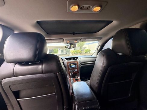 Used 2014 Chevrolet Traverse LTZ AWD/4WD image 13