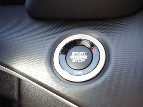 Certified 2023 Jeep Grand Cherokee Altitude image 30