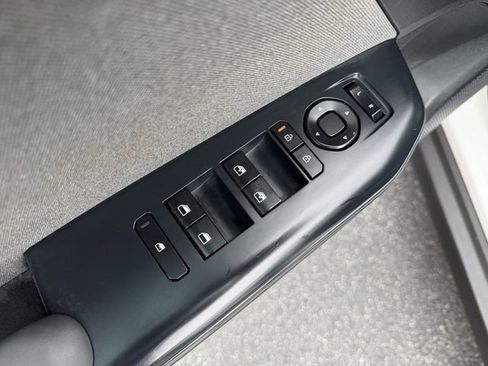 Used 2025 Kia K4 EX FWD image 10