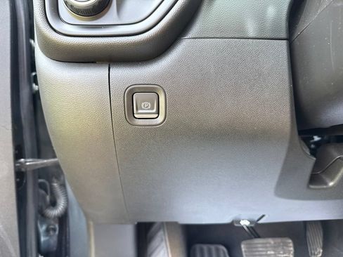 Used 2021 Chevrolet Silverado 1500 Custom w/ LPO, Dark Essentials Package AWD/4WD image 21