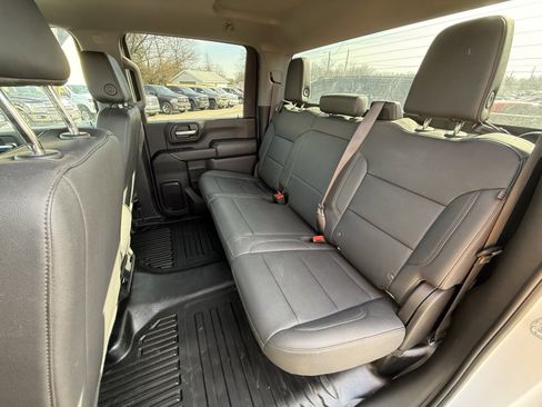 Used 2024 Chevrolet Silverado 2500 W/T image 26