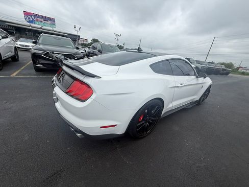 Used 2020 Ford Mustang Shelby GT500 w/ Handling Package RWD image 3