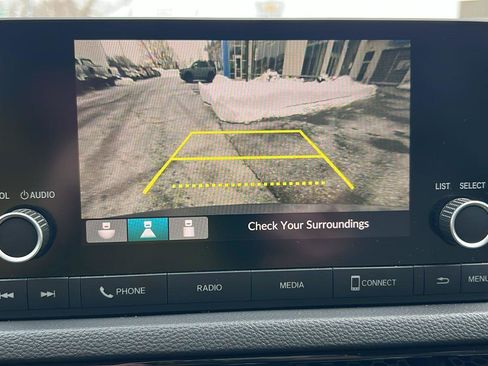 Used 2022 Honda Civic LX image 25