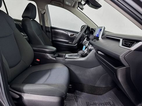 Used 2023 Toyota RAV4 LE image 30