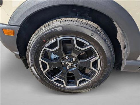 New 2025 Ford Bronco Sport Outer Banks w/ Outer Banks Tech Package+ AWD/4WD image 10