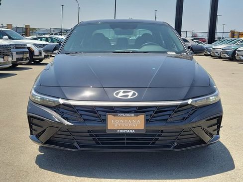 New 2026 Hyundai Elantra Sport FWD image 29