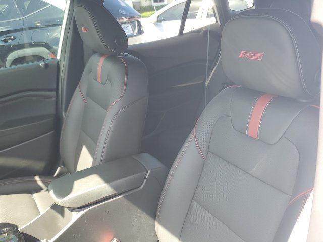 Used 2026 Chevrolet Trax RS FWD image 12