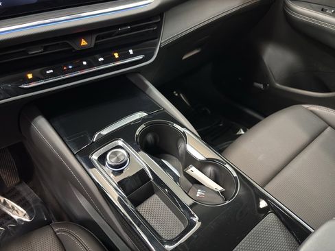 Used 2025 Buick Envision Preferred image 20