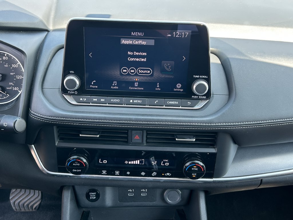 Used 2025 Nissan Rogue SV AWD/4WD image 13