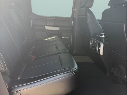 Used 2021 Ford F250 Lariat w/ Lariat Value Package AWD/4WD image 18