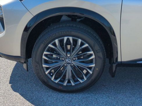 New 2026 Nissan Rogue Platinum AWD/4WD image 11