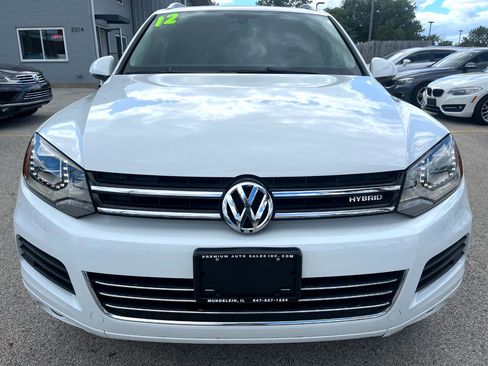 Used 2012 Volkswagen Touareg Hybrid image 8