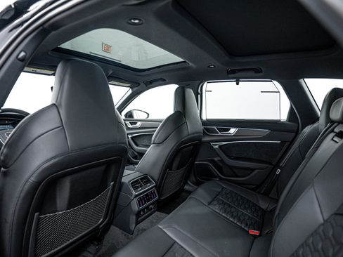 New 2026 Audi RS 6 performance image 18