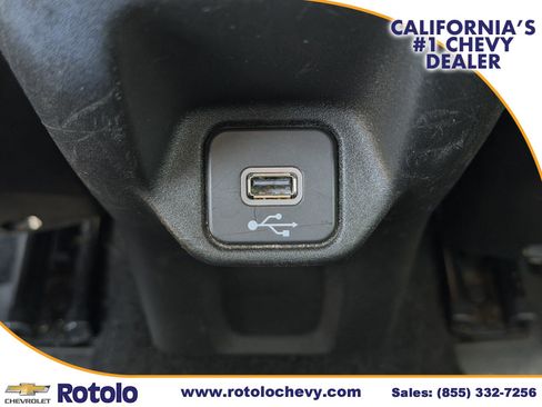Used 2023 Jeep Renegade Trailhawk AWD/4WD image 16
