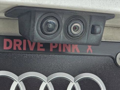 Used 2019 Cadillac Escalade Luxury image 13