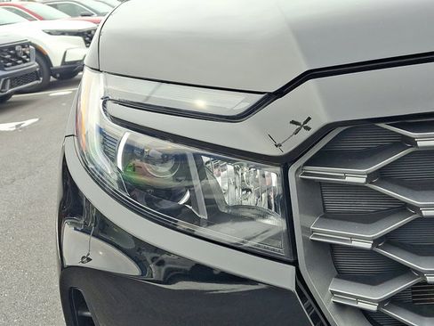 Certified 2023 Honda Passport TrailSport image 9