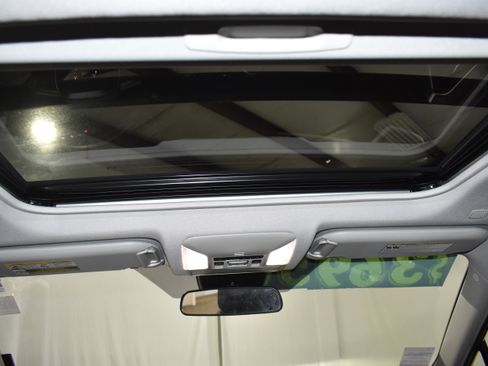 Used 2025 Toyota RAV4 XLE Premium FWD image 25