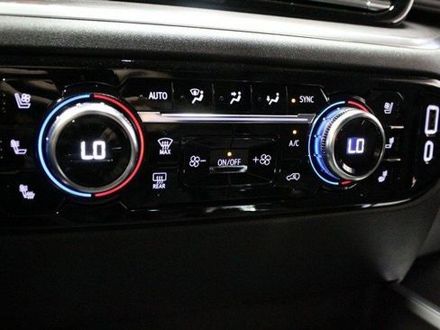 New 2026 GMC Sierra 1500 SLT w/ SLT Premium Plus Package image 28