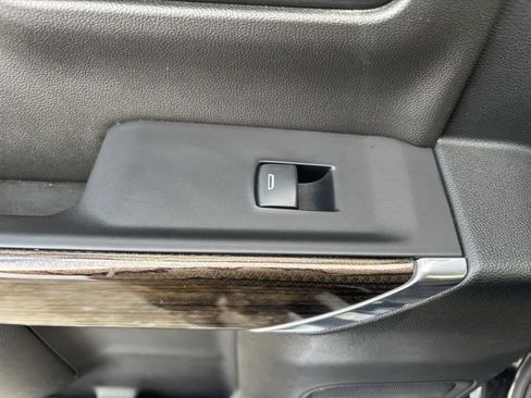 Used 2019 Chevrolet Silverado 1500 LT Trail Boss image 26