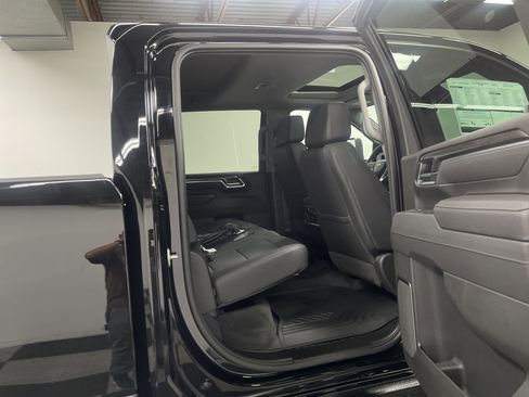 Used 2026 Chevrolet Silverado 3500 LTZ w/ LTZ Premium Package image 34