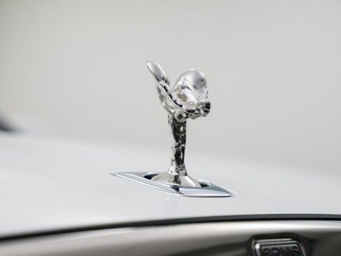 Used 2024 Rolls-Royce Ghost image 14