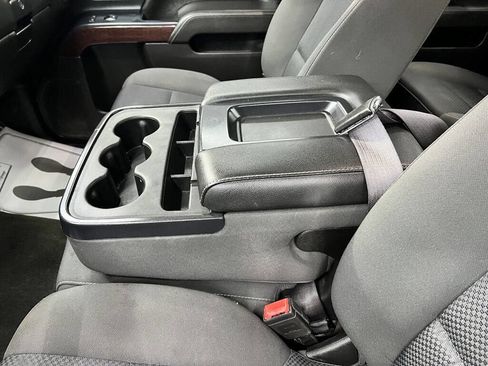 Used 2017 GMC Sierra 1500 SLE w/ SLE Value Package image 18