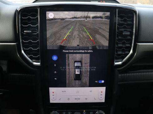 New 2025 Ford Ranger XLT w/ Equipment Group 301A High image 23