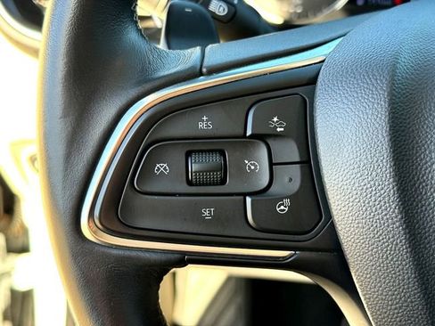 Used 2021 Buick Envision Avenir w/ Technology Package II image 13