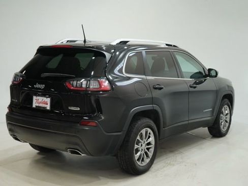 Used 2021 Jeep Cherokee Latitude Lux w/ Mopar Interior Package image 8