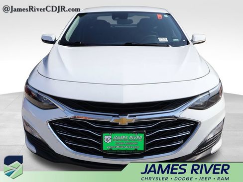 Used 2024 Chevrolet Malibu LT FWD image 7
