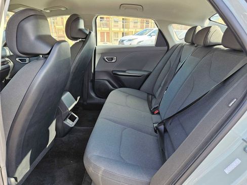 Certified 2025 Kia K4 LXS image 18