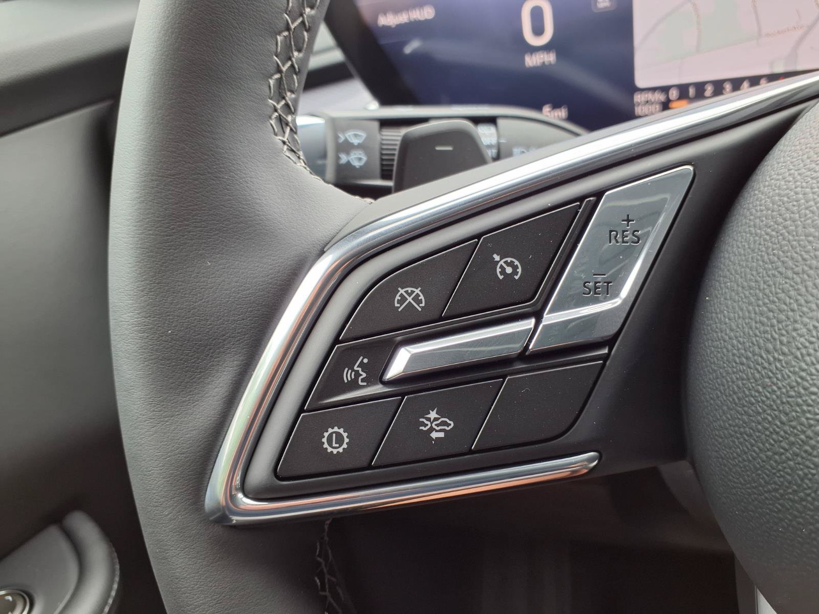 New 2026 Buick Enclave Sport Touring w/ Power Package FWD image 8