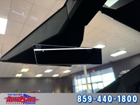 Used 2024 Tesla Cybertruck AWD Crew Cab image 29