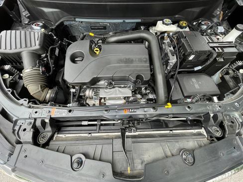 Used 2023 Chevrolet Equinox LT FWD image 33