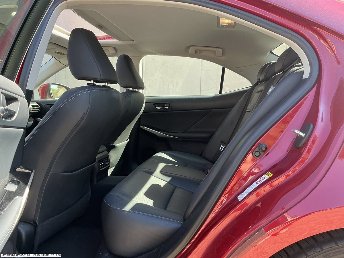 Used 2015 Lexus IS 250 w/ Navigation System Package RWD image 9