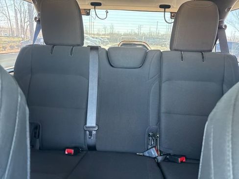 Used 2022 Jeep Wrangler Unlimited Sport image 30