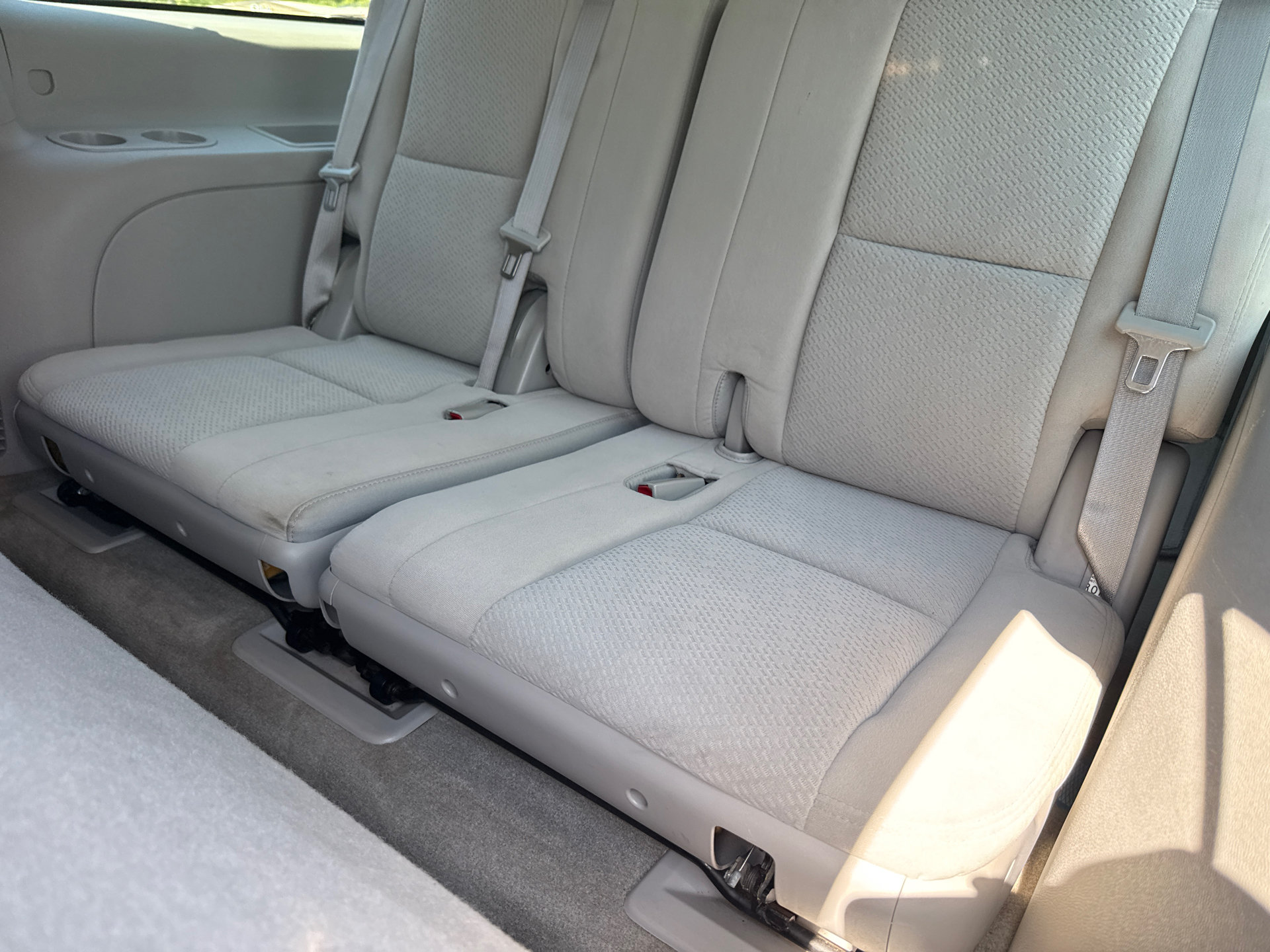 Used 2007 Chevrolet Suburban LT w/ 1LT Special Edition RWD image 18