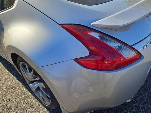 Used 2017 Nissan 370Z Sport Tech image 14
