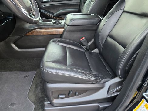 Used 2018 Chevrolet Tahoe LT image 38