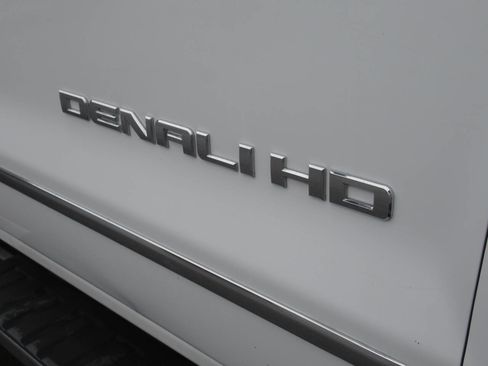 Used 2019 GMC Sierra 3500 Denali w/ Duramax Plus Package AWD/4WD image 6