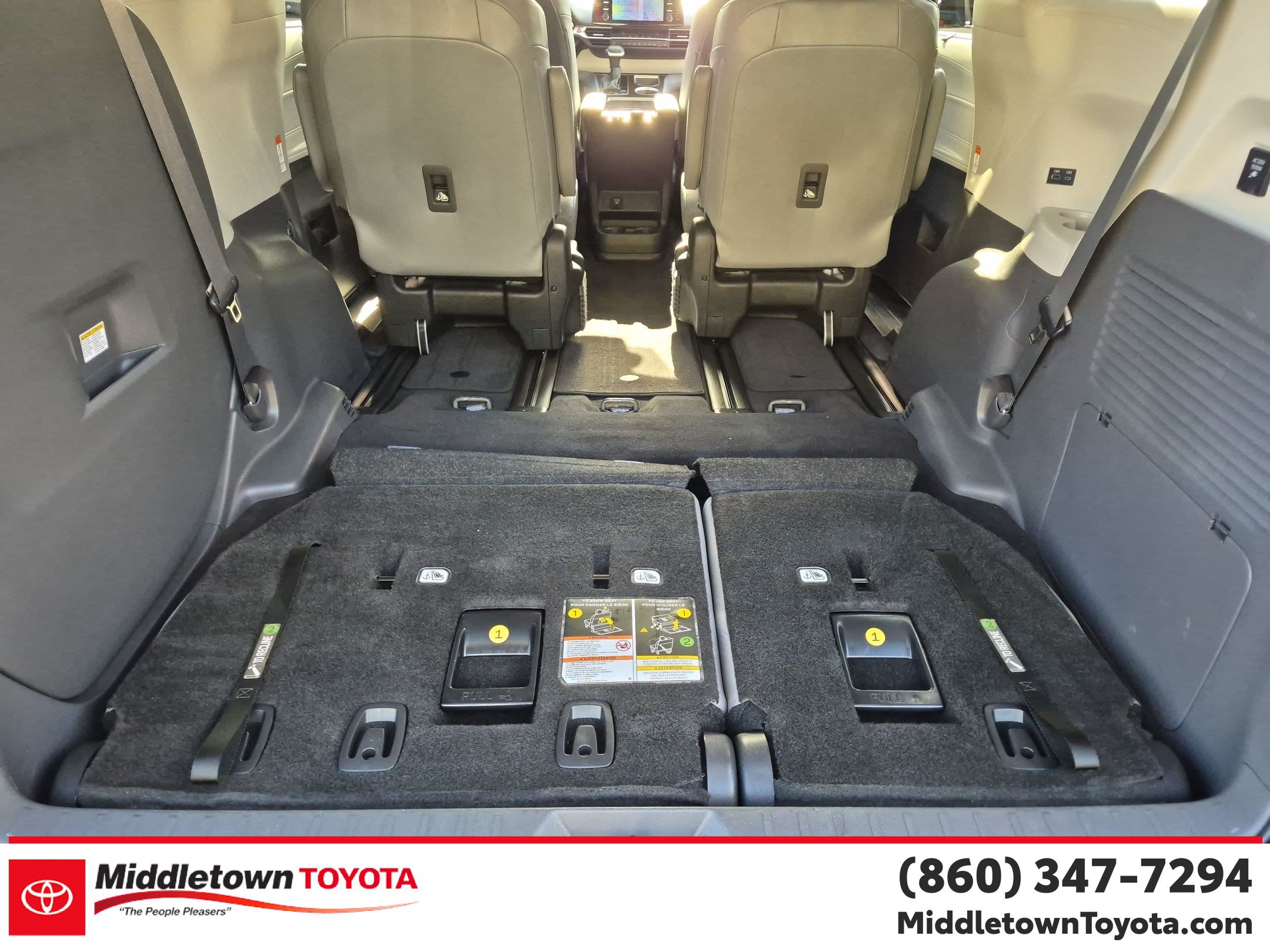 Certified 2024 Toyota Sienna XLE w/ XLE Plus Package AWD/4WD image 33