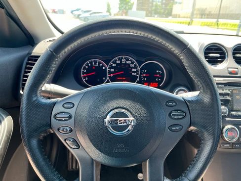 Used 2013 Nissan Altima 2.5 S w/ Premium Pkg FWD image 23