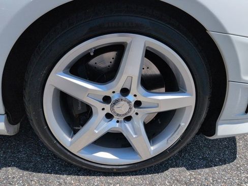 Used 2014 Mercedes-Benz SLK 350 image 11