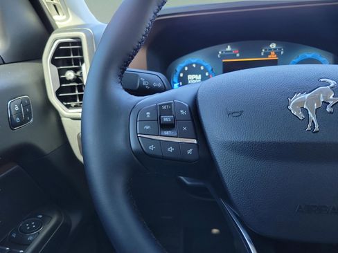 New 2025 Ford Bronco Sport Outer Banks image 13