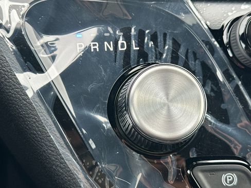 New 2026 Chrysler Pacifica Select image 19