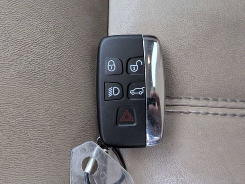 Used 2014 Land Rover LR4 HSE LUX AWD/4WD image 37